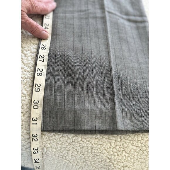 Van Heusen Studio Women’s Mid-rise Pants Gray Striped Stretch Wide Leg Size 2R - Picture 9 of 10